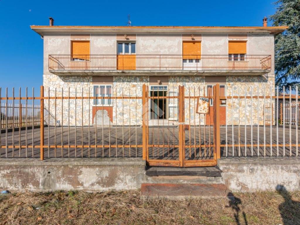 Casa indipendente a Ferrara in Via Giuseppe Fabbri, 520 - Foto 3
