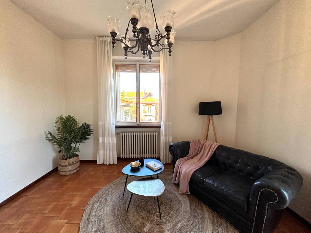 Appartamento a Mantova in Via Pietro Adamo De Micheli, 5 - Foto 4