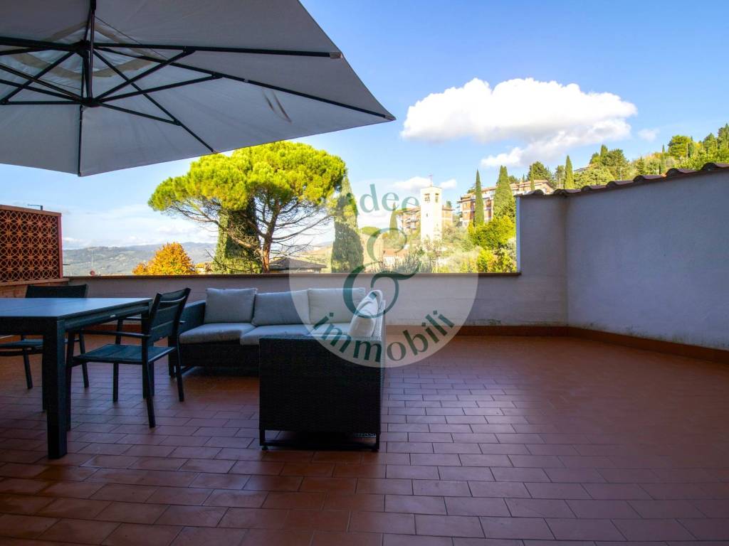 Appartamento a Fiesole in Via Francesco Poeti, 25 - Foto 2