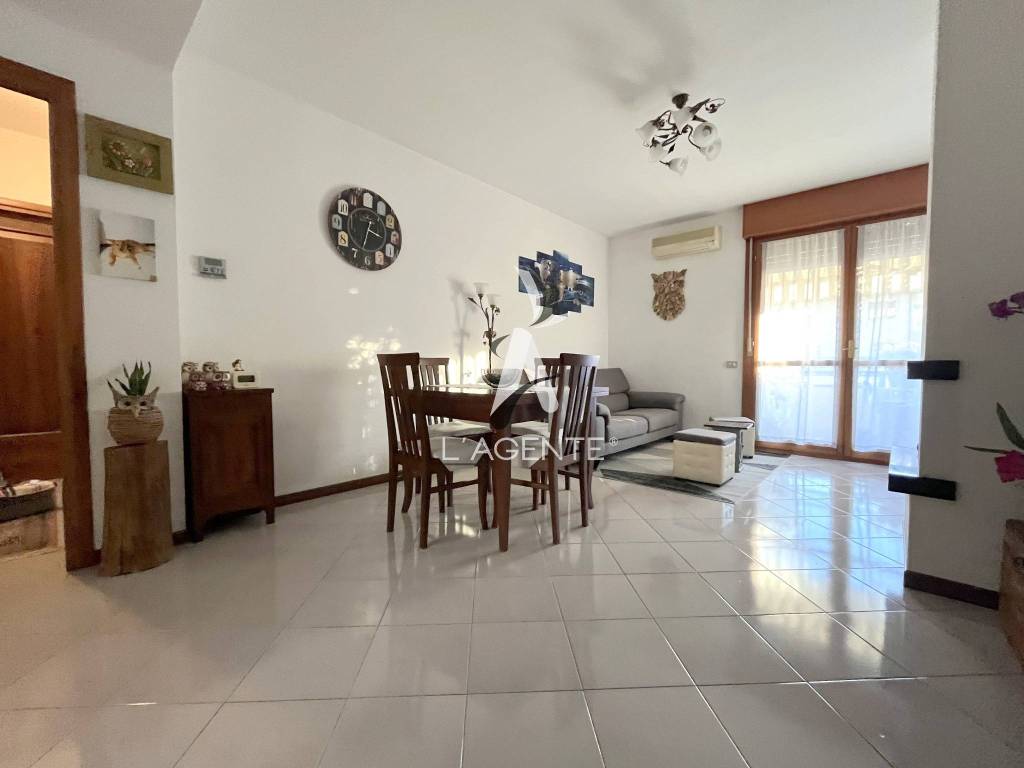 Appartamento a Mirano in Via Cesare Battisti - Foto 4