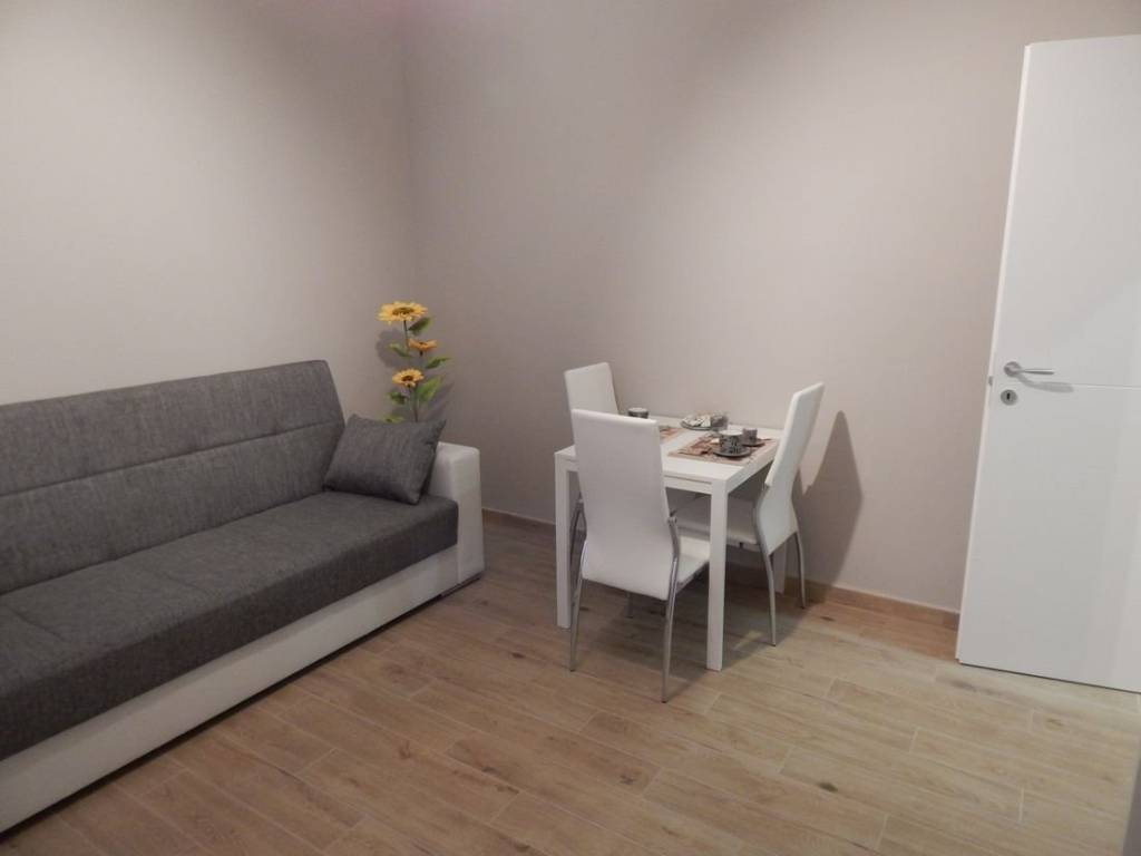 Appartamento a Parma in Via Edoardo Ughi, 6 - Foto 3