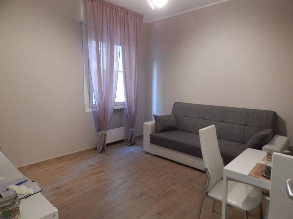 Appartamento a Parma in Via Edoardo Ughi, 6 - Foto 4