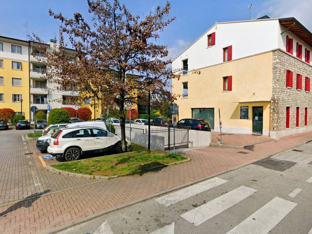 Box / garage a Pordenone in Via Vallona, 70 - Foto 2