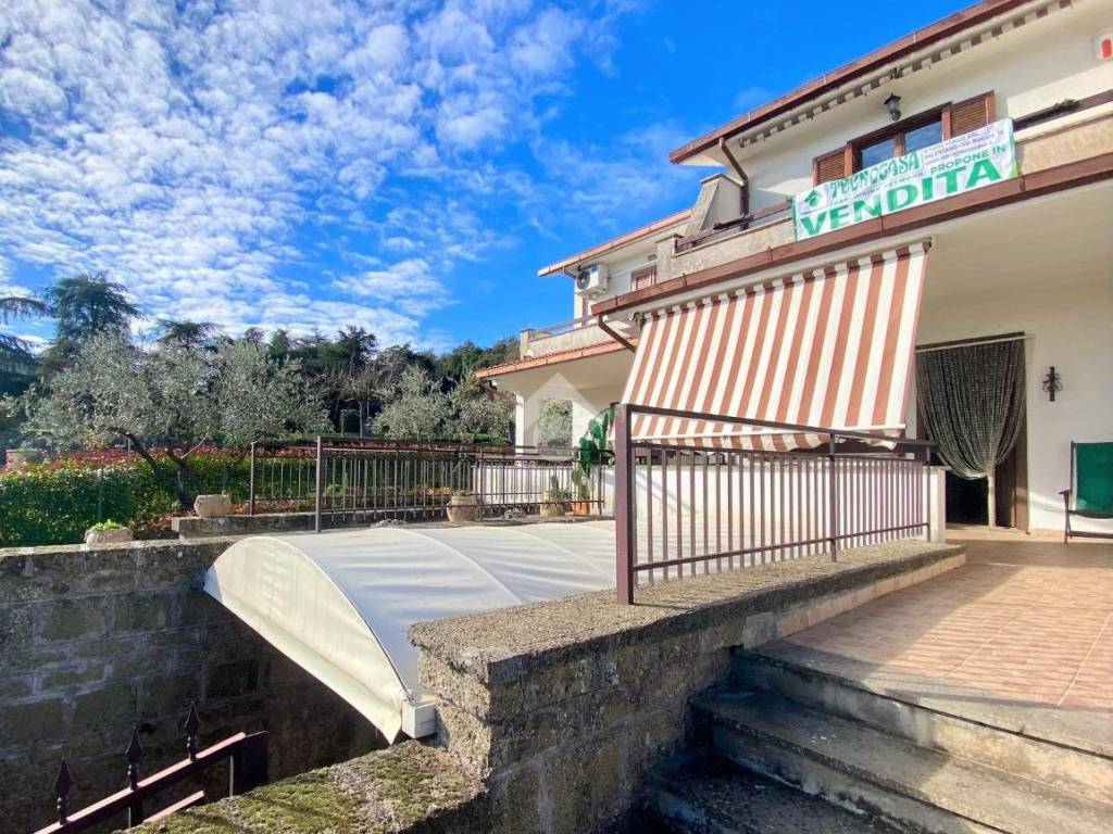 Villa a Valentano in Via Sant'Anna, 3 - Foto 3