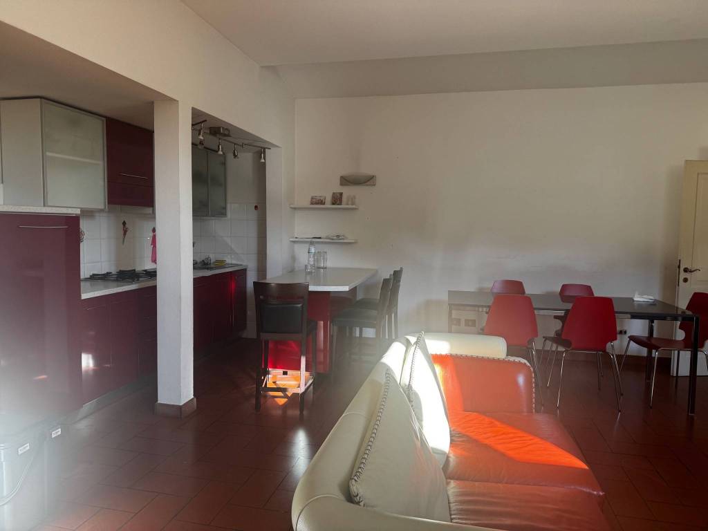 Appartamento a Modena in Via Luigi Carlo Farini - Foto 2