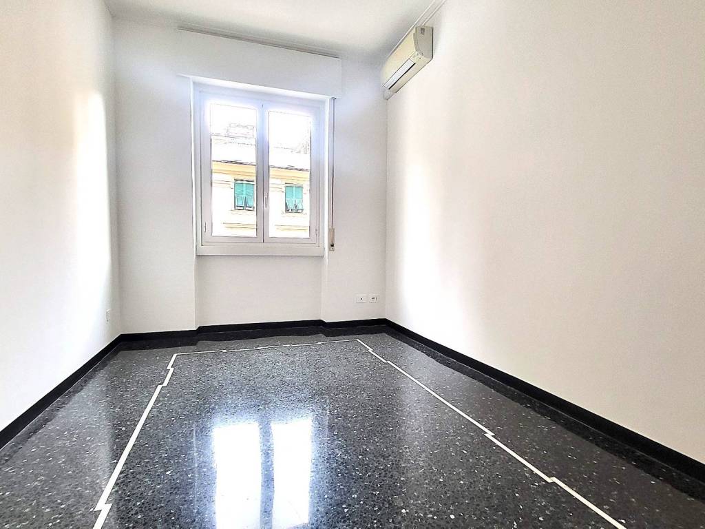Palazzo / stabile a Genova in Via Pisa, 2 - Foto 4