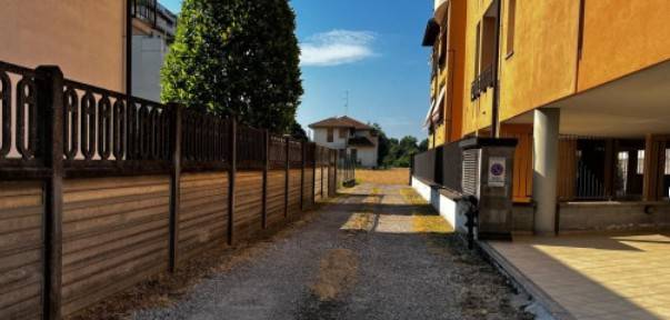Terreno a Busto arsizio in Via Magnago - Foto 3
