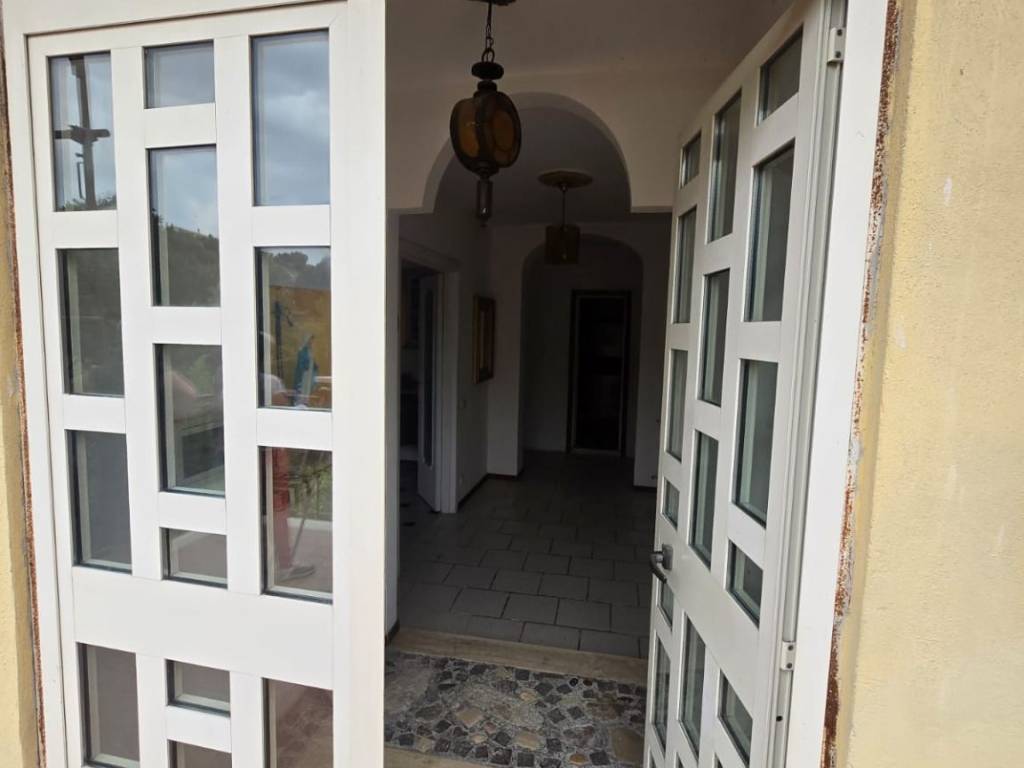 Appartamento a Castelnuovo di porto in Via di Valle Ioro - Foto 2
