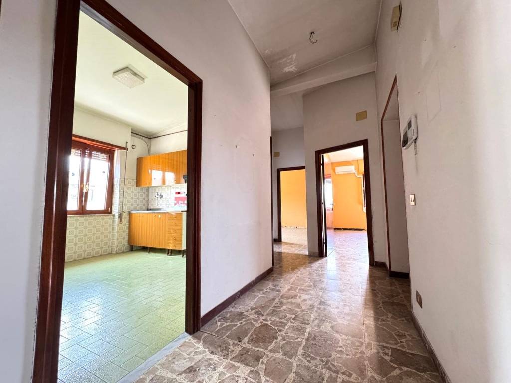 Appartamento a Monterotondo in Via Monti Lepini - Foto 2