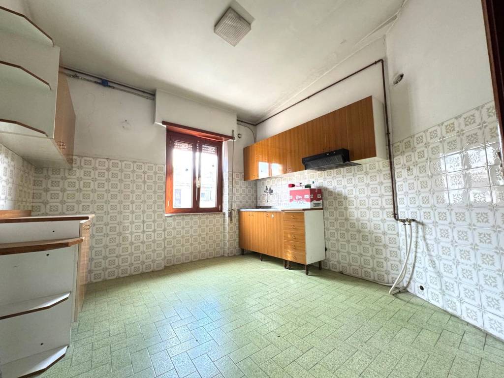 Appartamento a Monterotondo in Via Monti Lepini - Foto 4