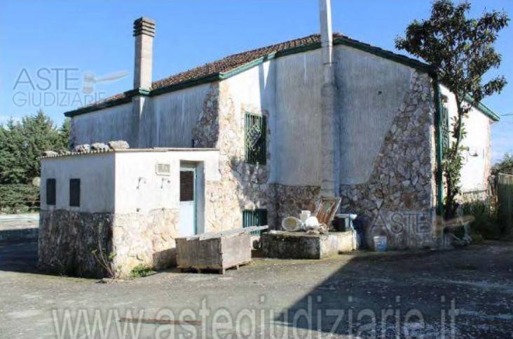 Villa a Santeramo in colle in Corso Italia, 61 - Foto 3