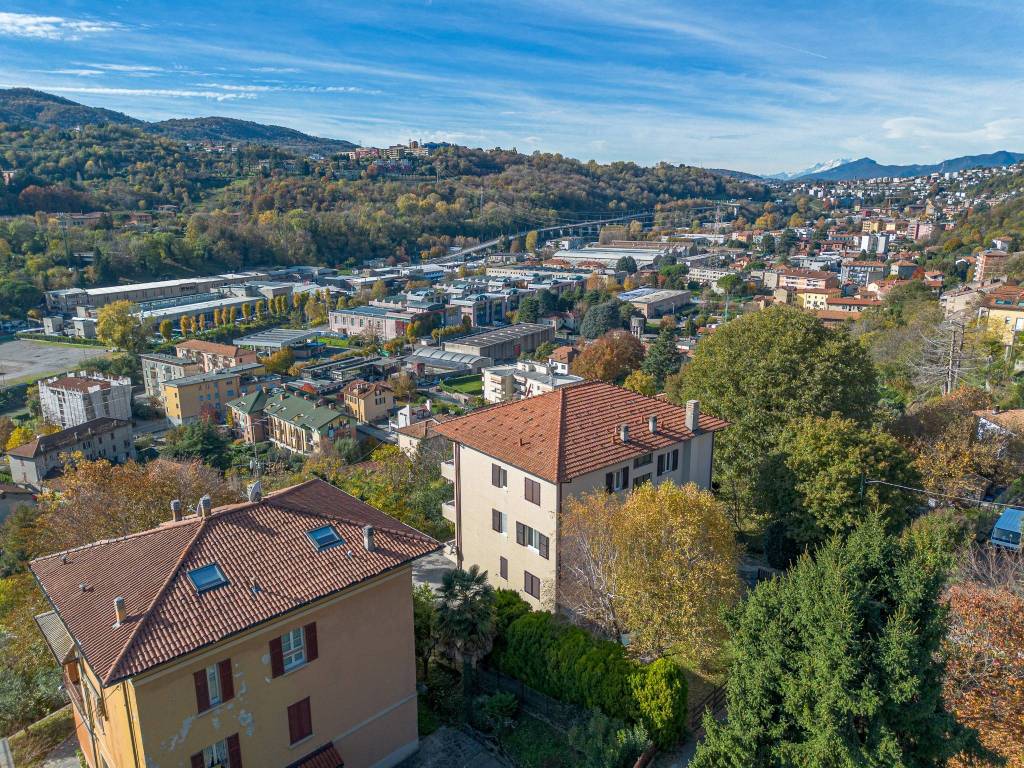 Appartamento a Cernobbio in Via Guglielmo Marconi - Foto 3