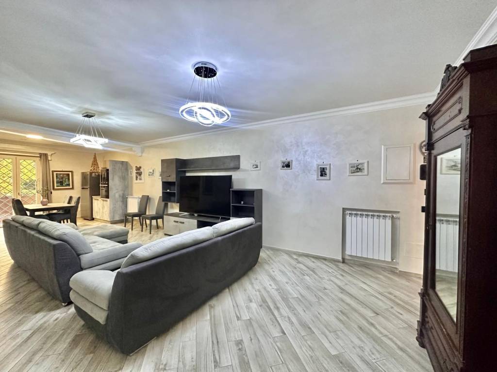 Appartamento a Grottaferrata in Via Anagnina, 123 - Foto 4
