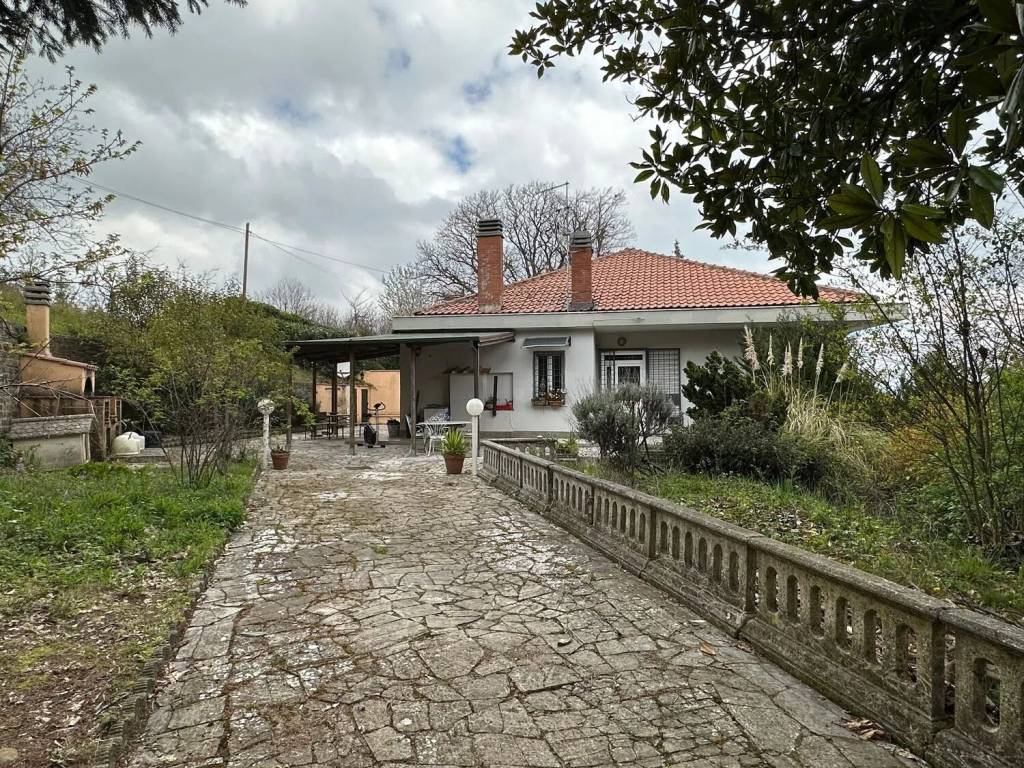 Villa a Rocca priora in Via Castelli Romani, 48 - Foto 2