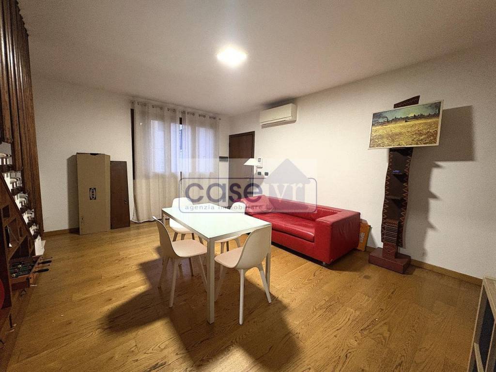 Appartamento a Verona in Via Centro, 39 - Foto 2