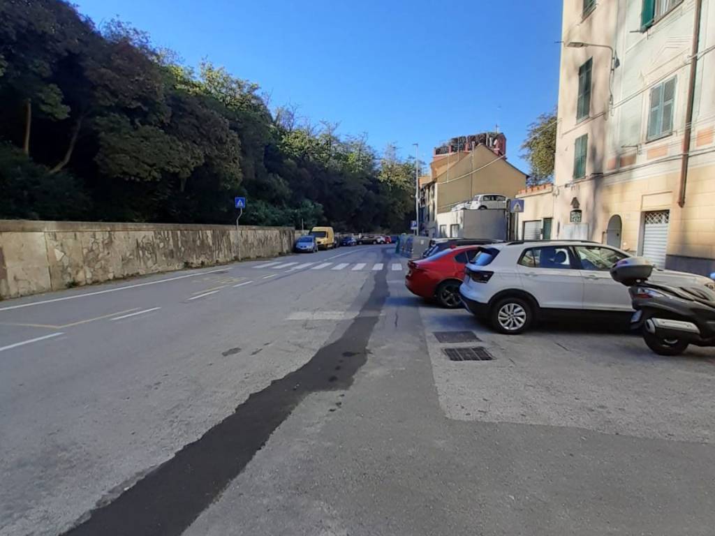 Appartamento a Genova in Via Romana di Quarto, 6 - Foto 2