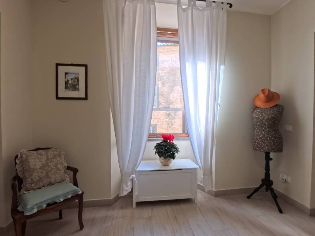 Casa indipendente a Bagnoregio in Piazza Sant'Agostino - Foto 2