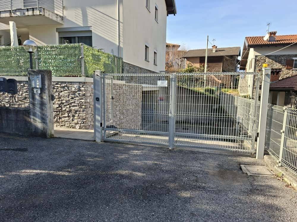 Box / garage a Colico in Via Chiaro, 82 - Foto 4