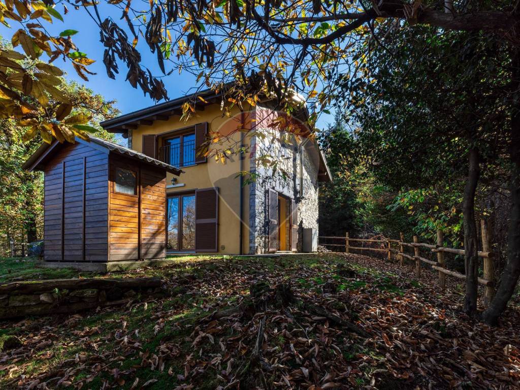 Casa indipendente a Montegrino valtravaglia - Foto 2