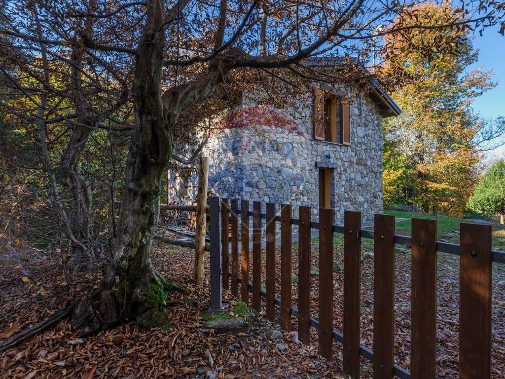 Casa indipendente a Montegrino valtravaglia - Foto 3