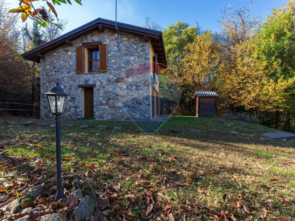 Casa indipendente a Montegrino valtravaglia - Foto 5