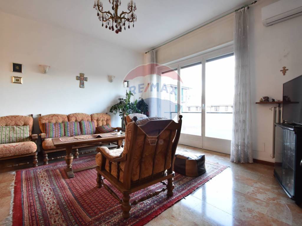 Appartamento a Stresa in Via Massimo d' Azeglio, 26 - Foto 3