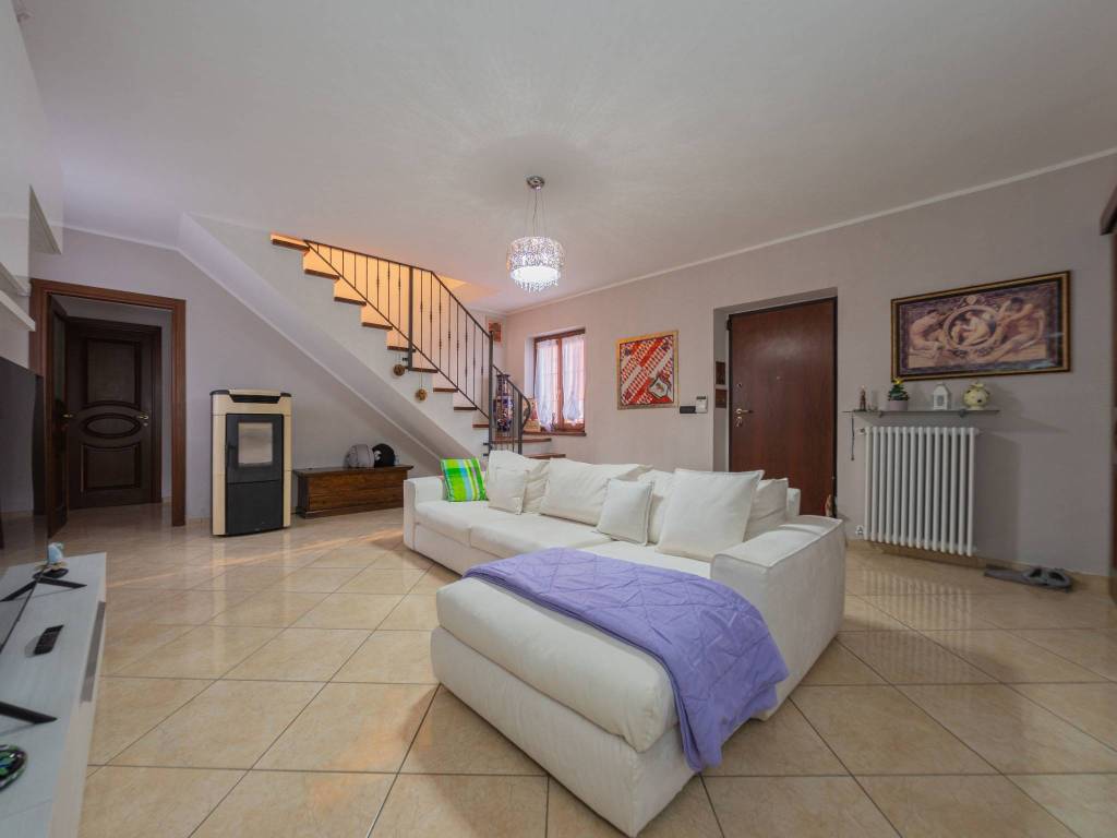 Villa a Asti in Frazione Quarto Inferiore, 168 - Foto 4