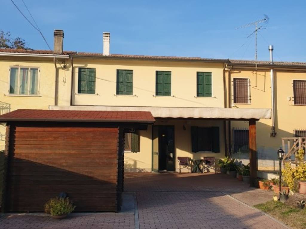 Villetta a schiera a Occhiobello in Via Motta, 24 - Foto 3
