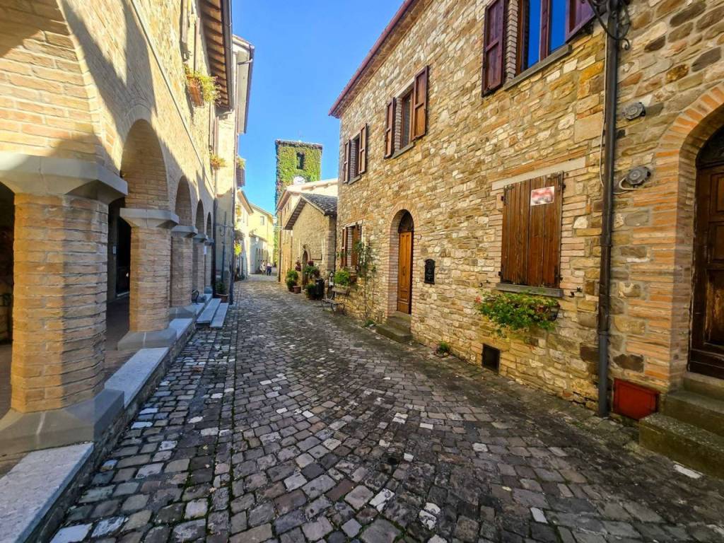 Casa indipendente a Frontino in Corso Giovanni XXIII - Foto 3