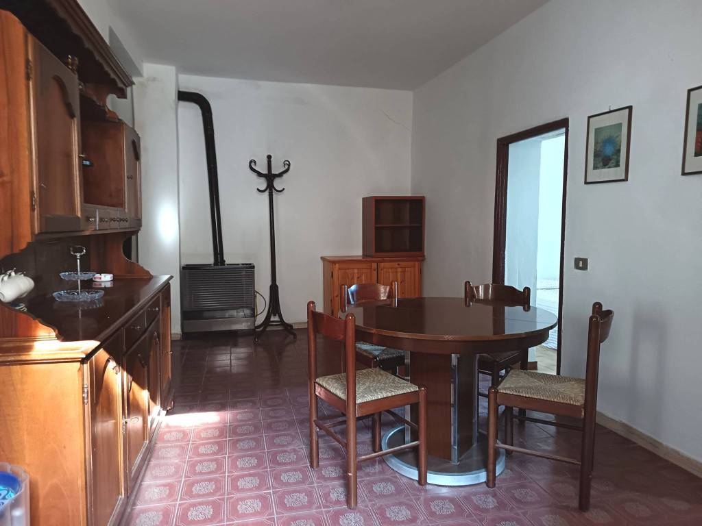 Appartamento a Rezzo in Via Castello - Foto 4