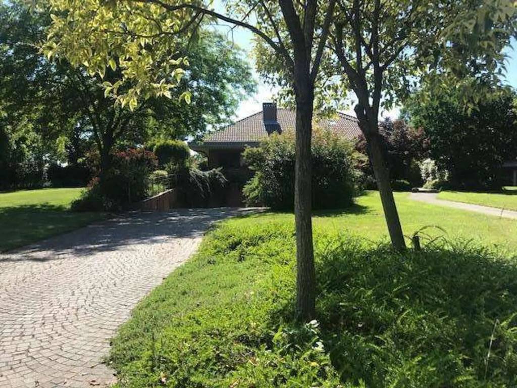 Villa a Cerano in Via 4 Novembre - Foto 4