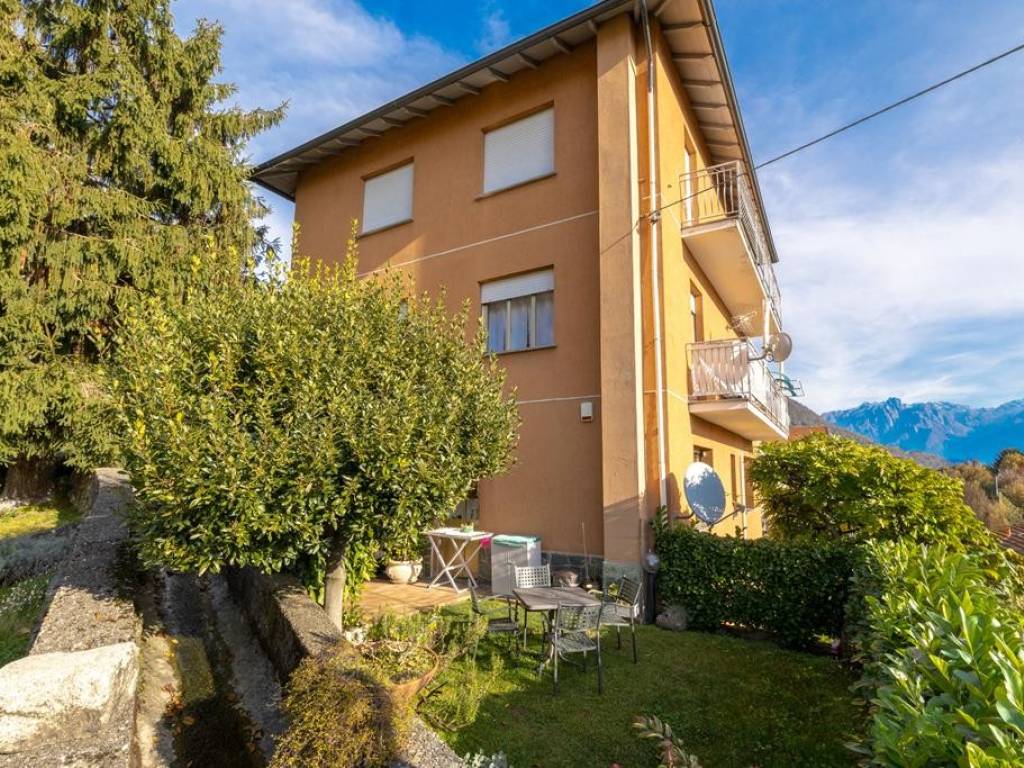 Appartamento a Gravedona ed uniti in Via Giussanico - Foto 2
