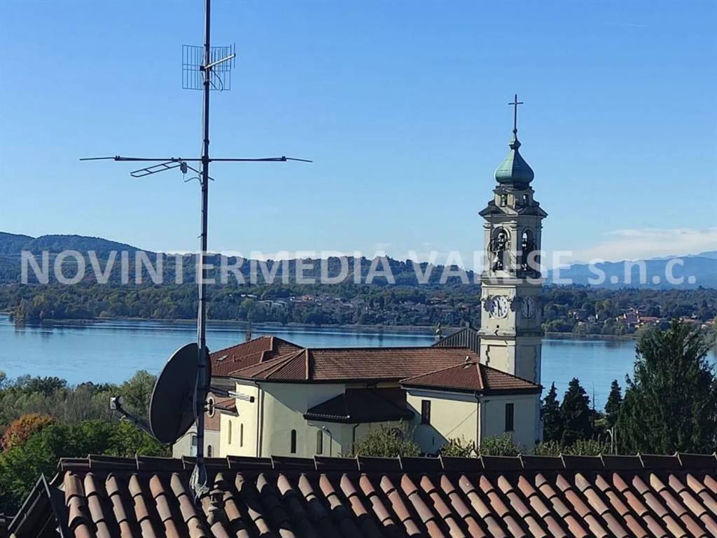 Villa a Gavirate in Via San Vitale E Agricola - Foto 2