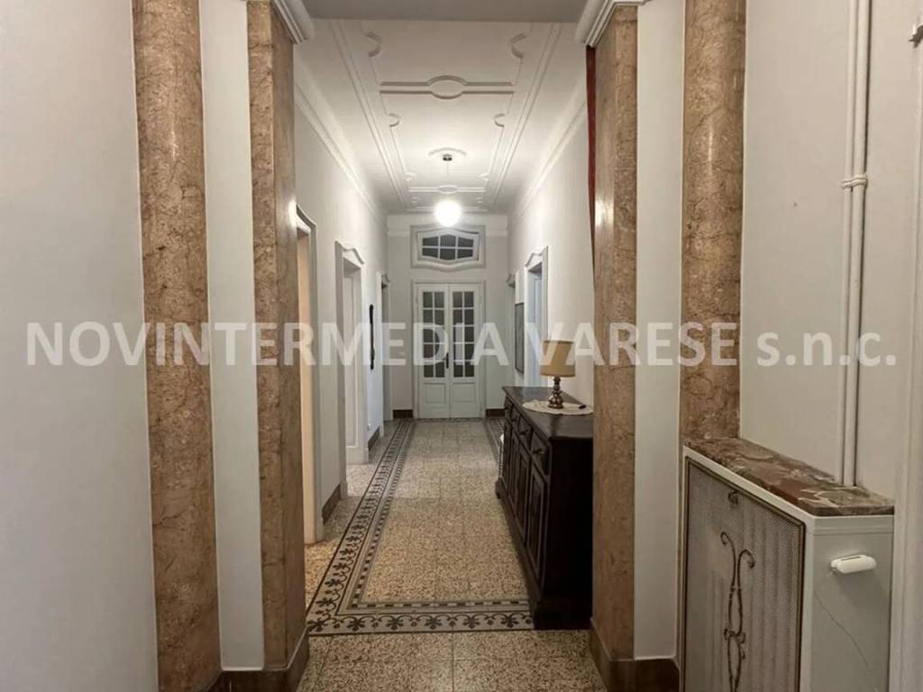 Appartamento a Varese in Via Magenta - Foto 2