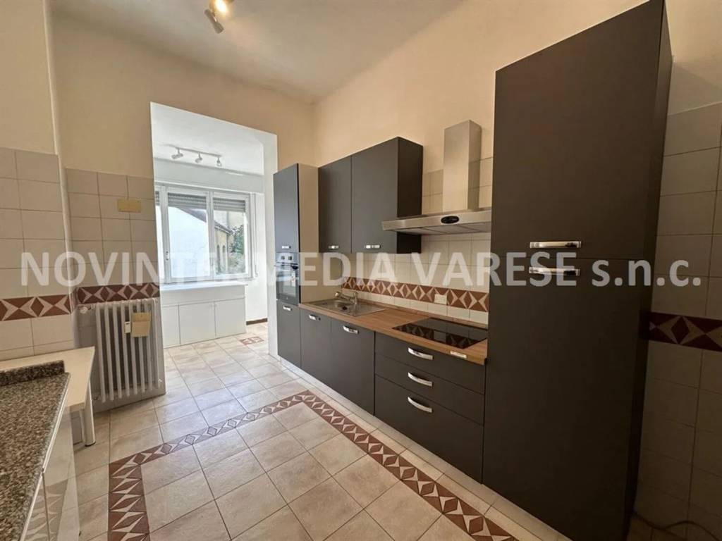 Appartamento a Varese in Via Magenta - Foto 4