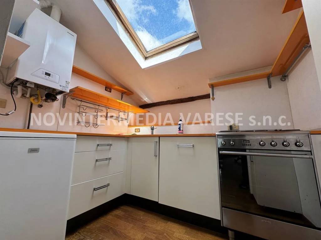 Appartamento a Varese in Via Majella - Foto 4