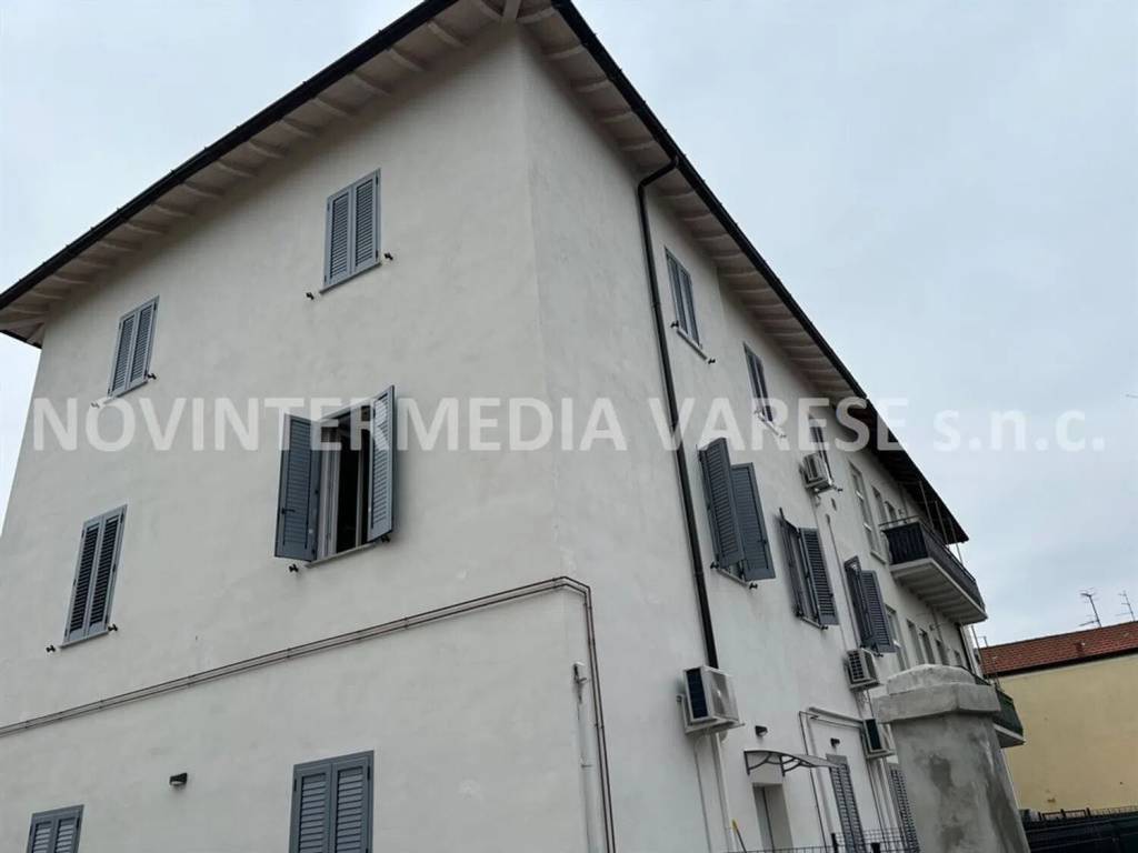 Appartamento a Varese in Viale Belforte - Foto 2