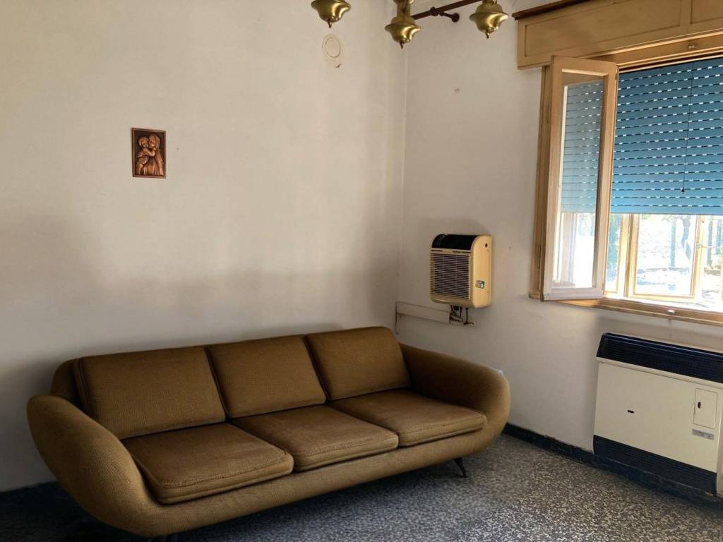 Casa indipendente a Corbola in CORBOLA Via Lazzara, 0 - Foto 2