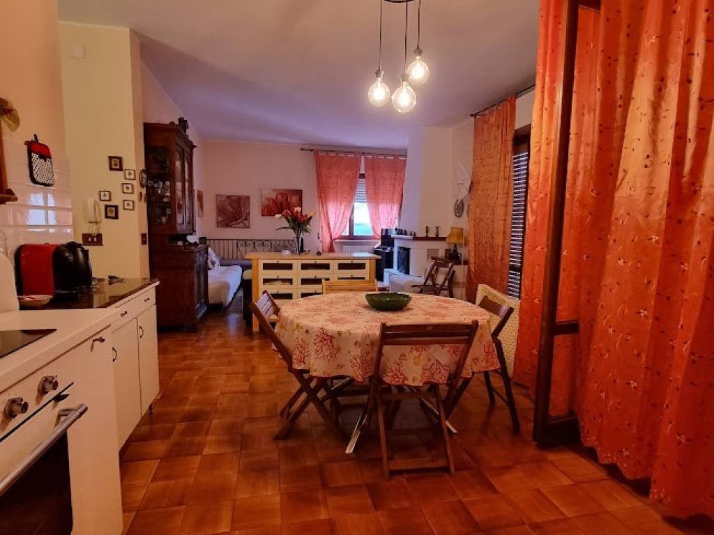 Appartamento a Civitanova marche in Via Francesco Petrarca - Foto 2