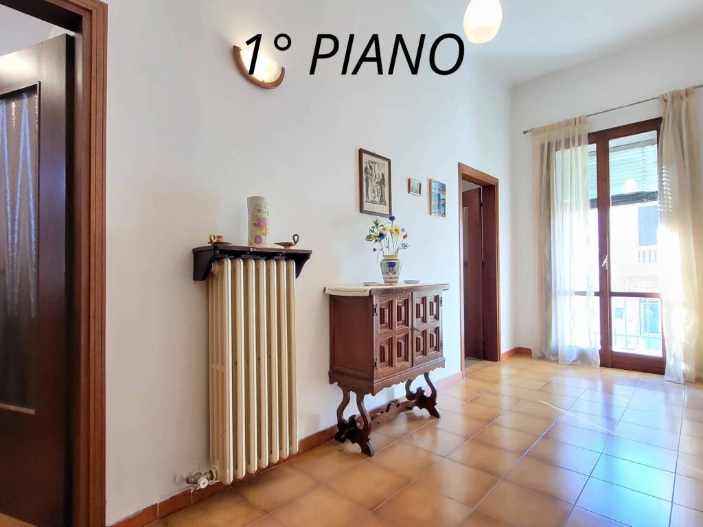 Casa indipendente a Verona in Via Francesco Baracca, 11 - Foto 2