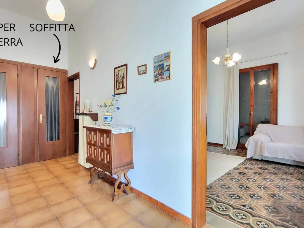 Casa indipendente a Verona in Via Francesco Baracca, 11 - Foto 3