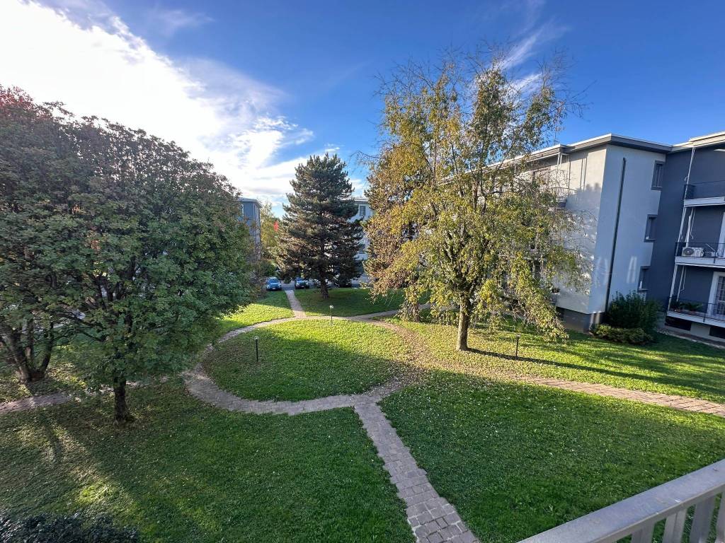 Appartamento a Lomazzo in Via delle Alpi - Foto 4