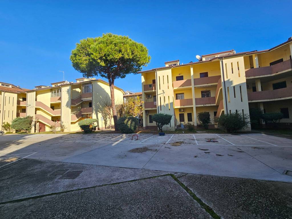 Appartamento a Comacchio in Viale Giacomo Leopardi, 193 - Foto 3
