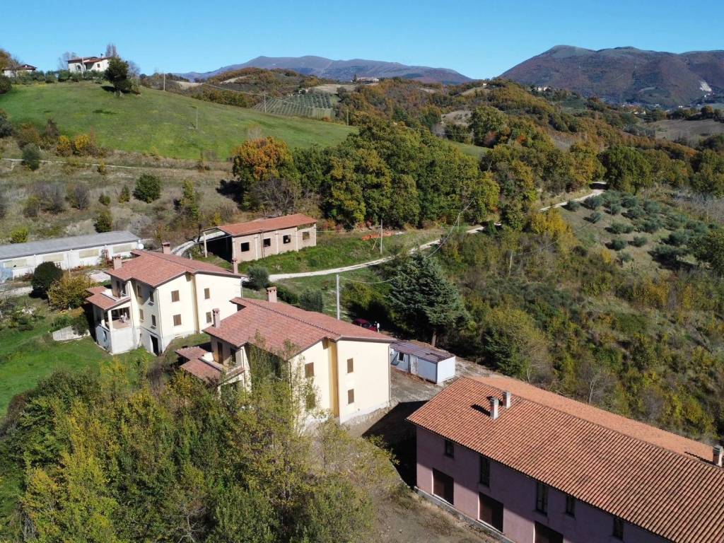 Villa a Nocera umbra in Vocabolo Colsaino - Foto 5