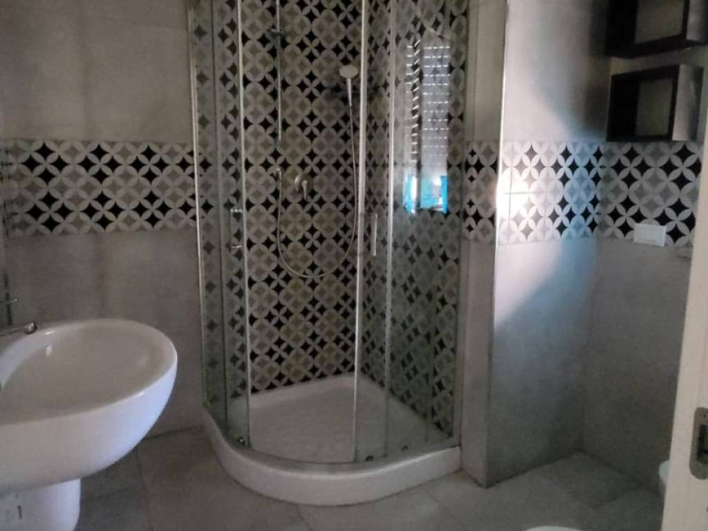 Appartamento a Cisterna di latina in Via Simone Corsi - Foto 5