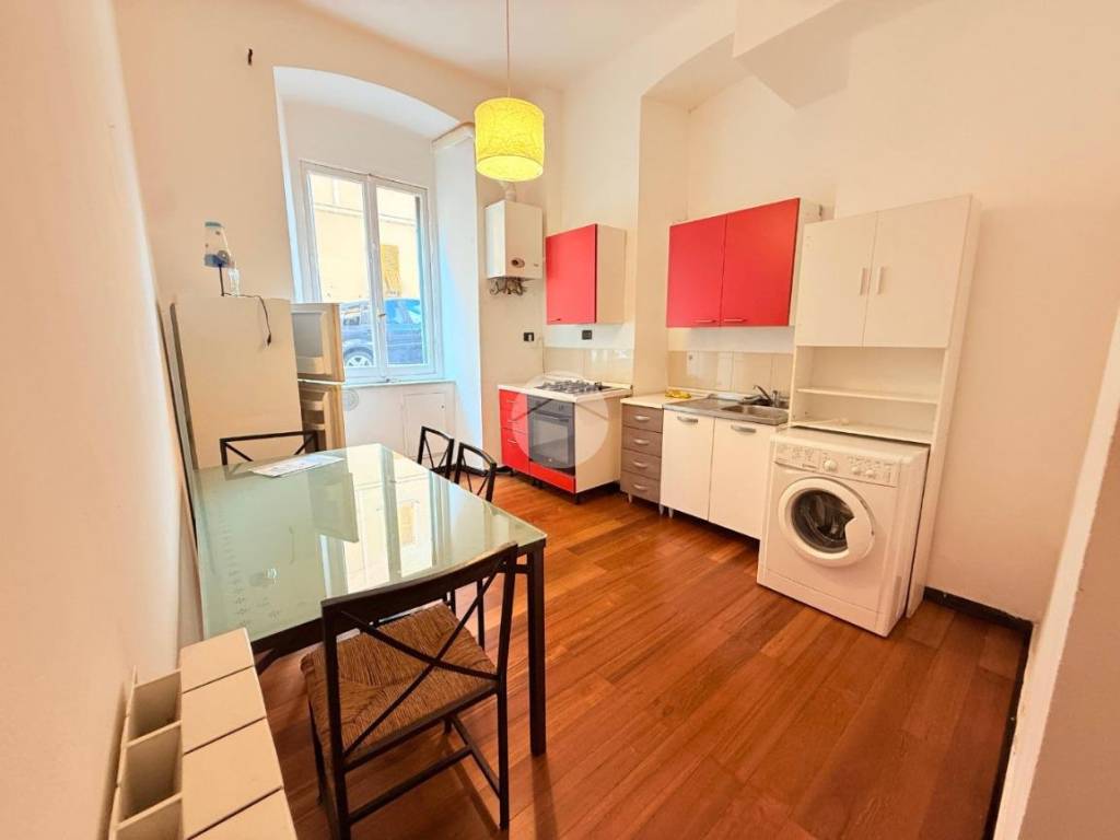 Appartamento a Genova in Via Andrea del Sarto, 19 - Foto 3