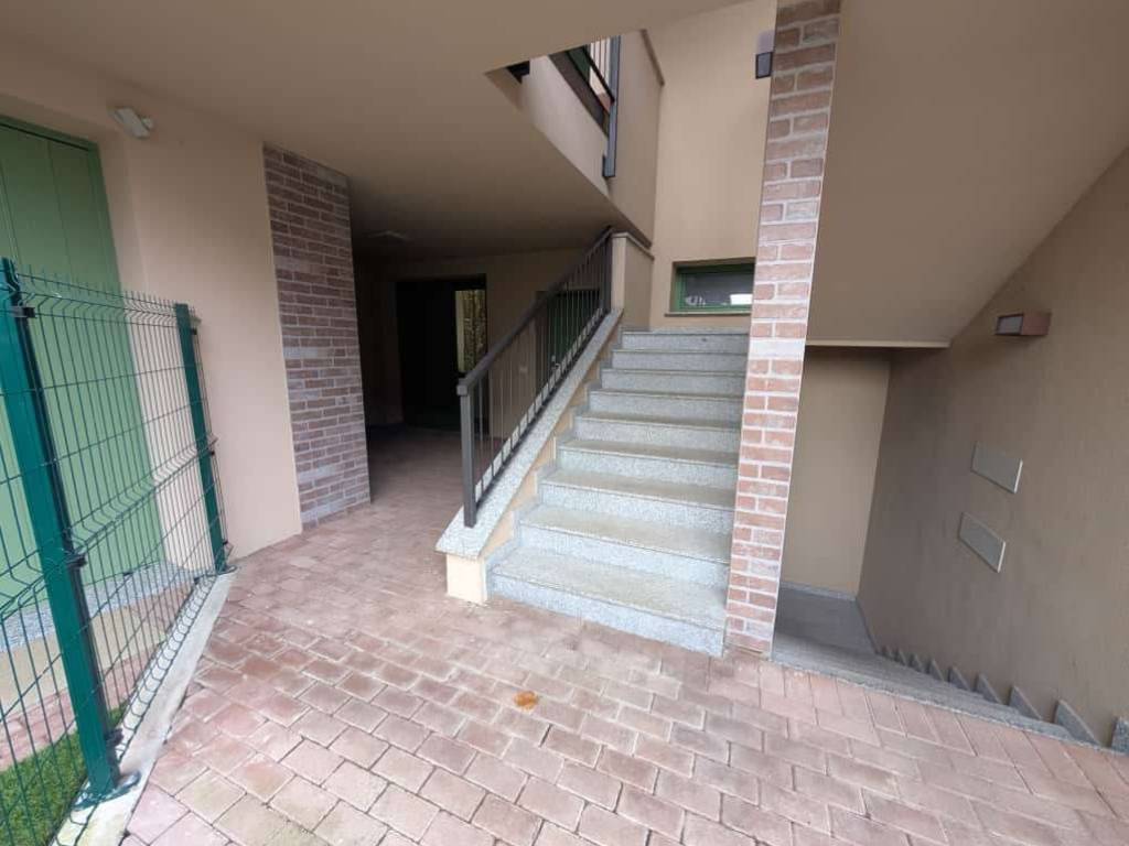 Appartamento a Osio sopra in via Rasica, 31 - Foto 2