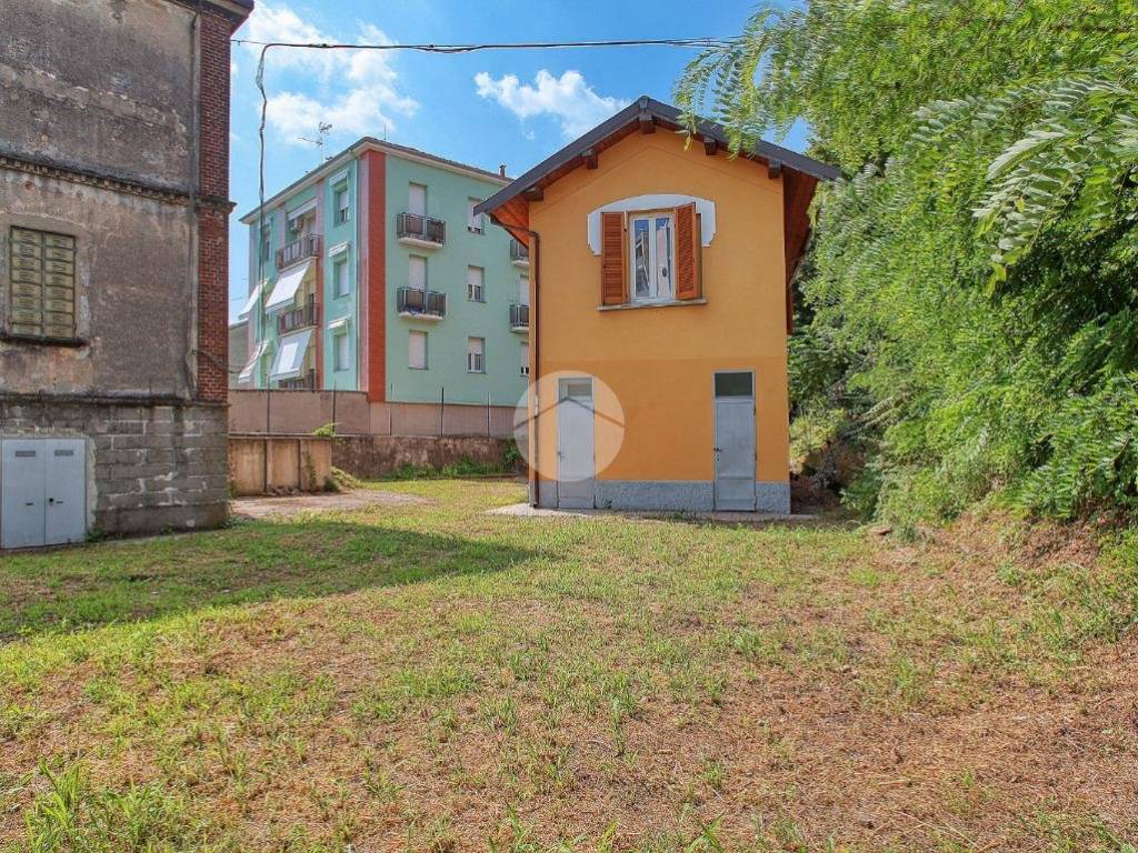 Casa indipendente a Busto arsizio in Viale Luigi Cadorna, 18 - Foto 5