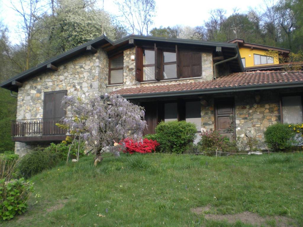 Villa a Vergiate in Via Lombardia, 80 - Foto 4