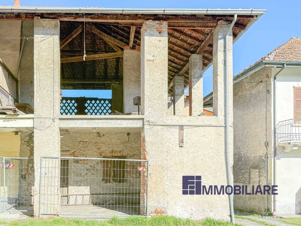 Rustico / casale a Ranco in Via Uponne, 97 - Foto 3